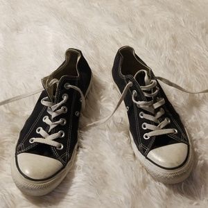 Black Converse
